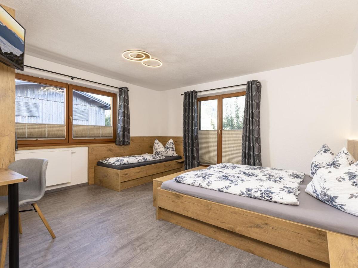 Moiklerhof In Apartment